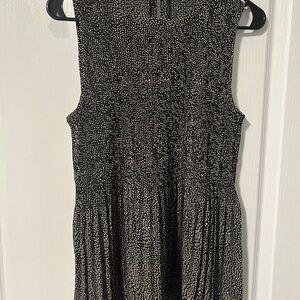 Sleeveless Black and White Patterned Women's Tank Top